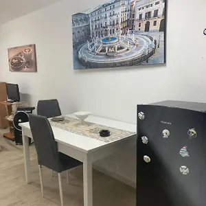 Holiday House Del Teatro Apartament