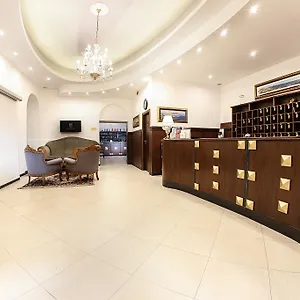 Grand Capodimonte 4*, Неаполь Италия