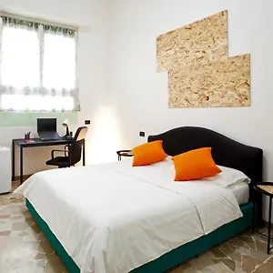 Bilocale A 400m Dalla Stazione Di Lambrate - Casa Abano Apartament