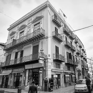 Maison Cuto , Palermo Italia