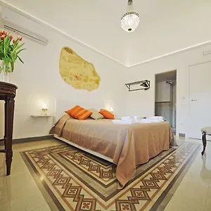 Palazzo Torre , Palermo Italia