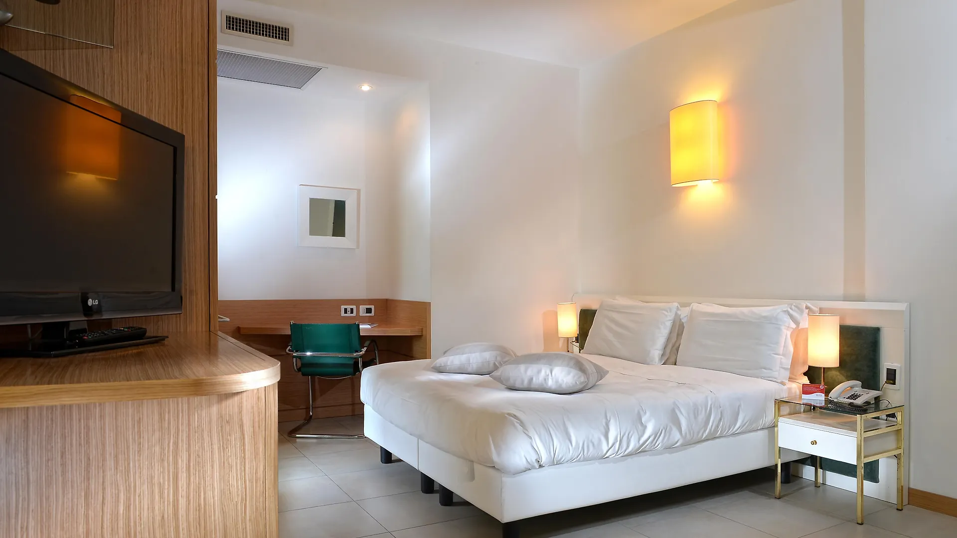 Elite Hotel & Spa Mestre 4*,  Italy